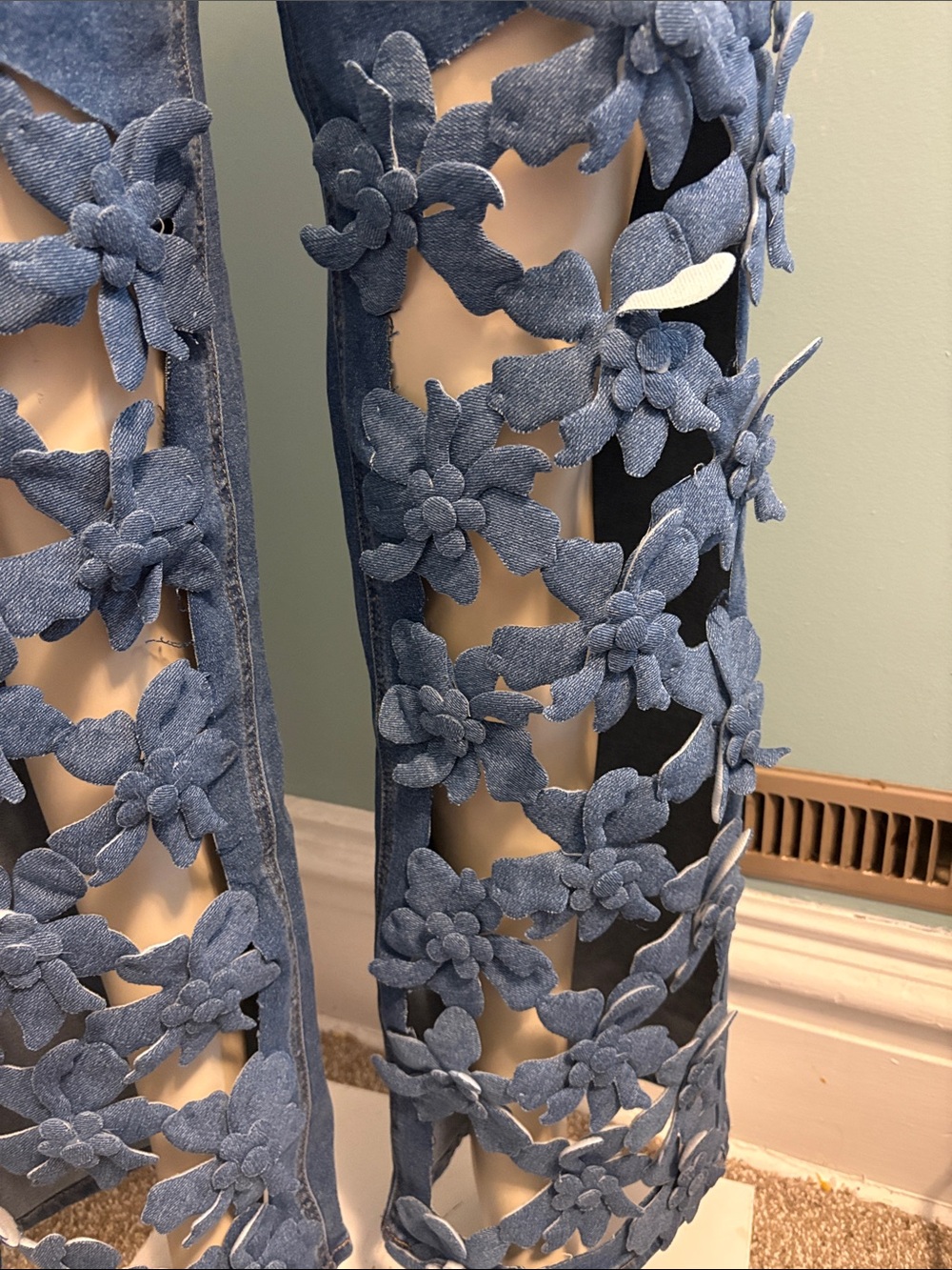 Denim Floral Cutout Wide-Leg Jeans - Blue - Picture 4 of 6